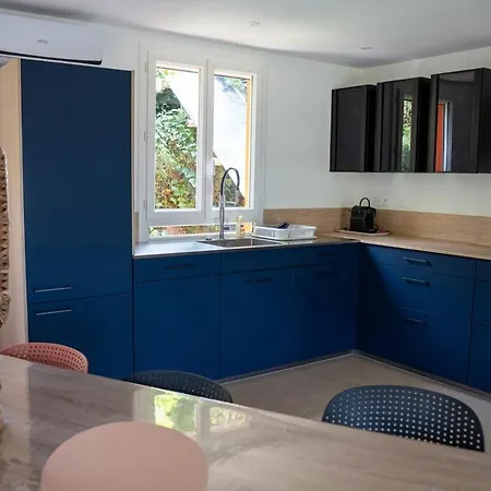 Lou Tavan - Renovee Avec Piscine & Jacuzzi - 4 Le Lavandou