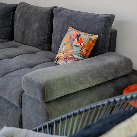 Lou Tavan - Renovee Avec Piscine & Jacuzzi - 4 Le Lavandou