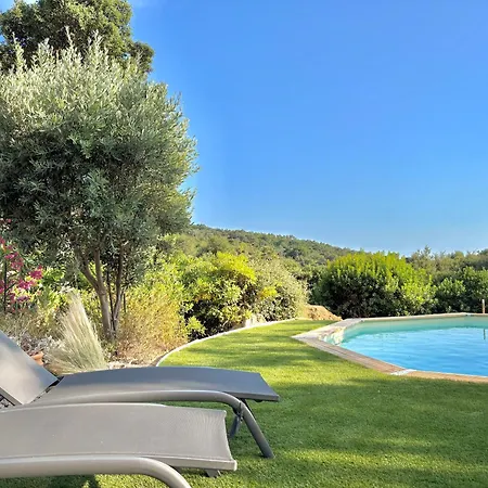 Villa Lou Tavan - Renovee Avec Piscine & Jacuzzi - 4 *